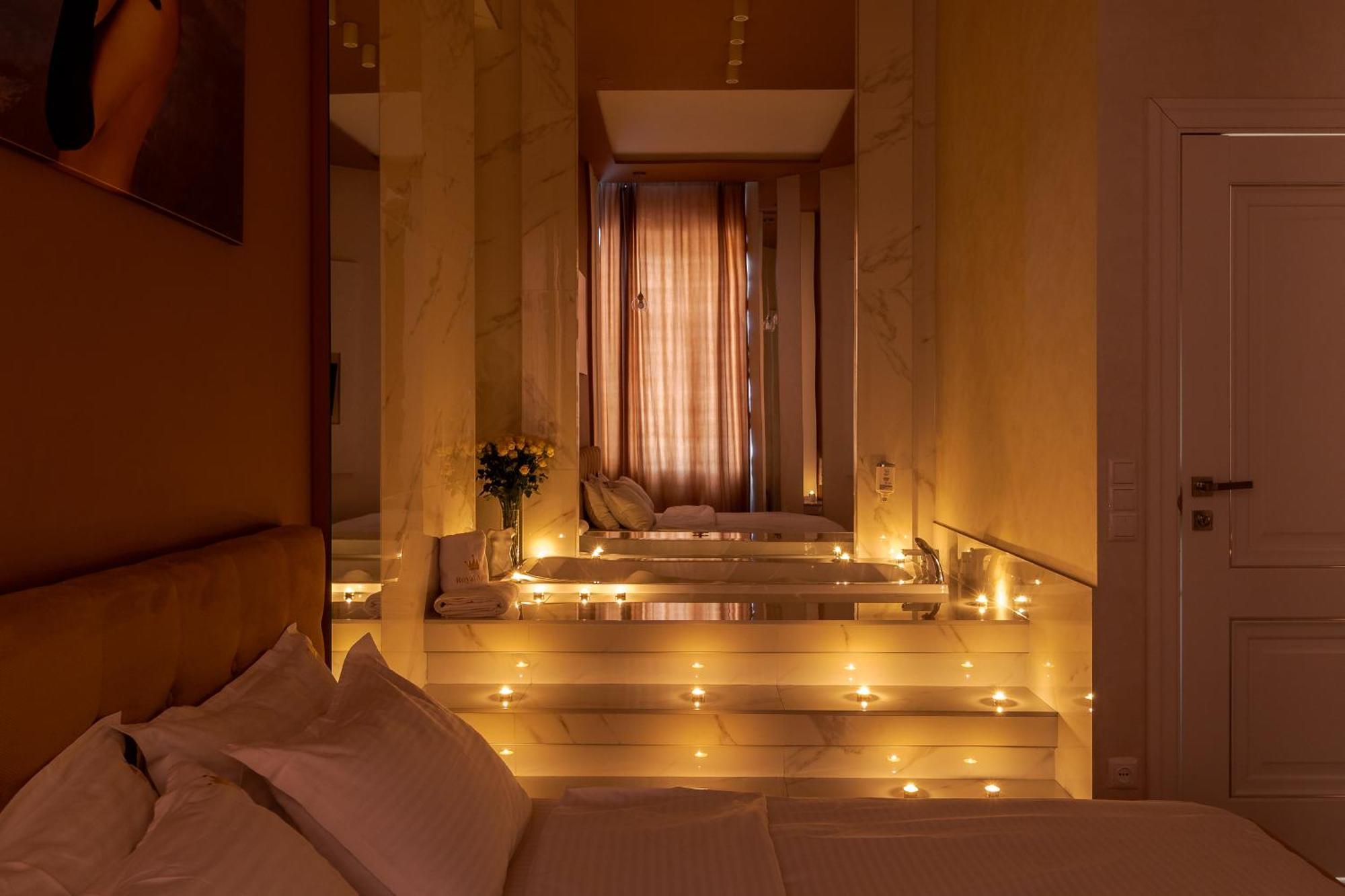 Royal Stylish Apartment In The Old City ลวีฟ ภายนอก รูปภาพ