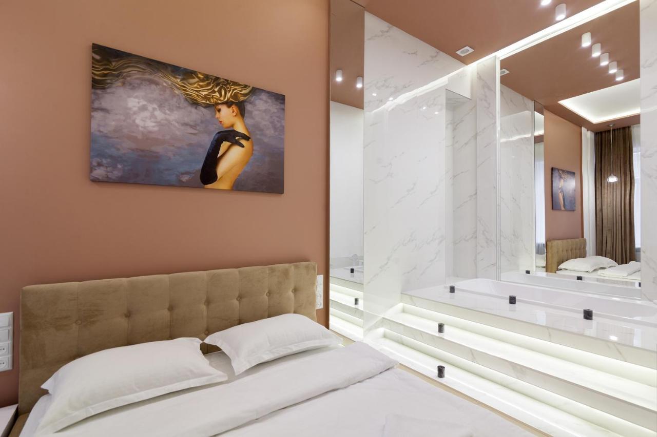 Royal Stylish Apartment In The Old City ลวีฟ ภายนอก รูปภาพ
